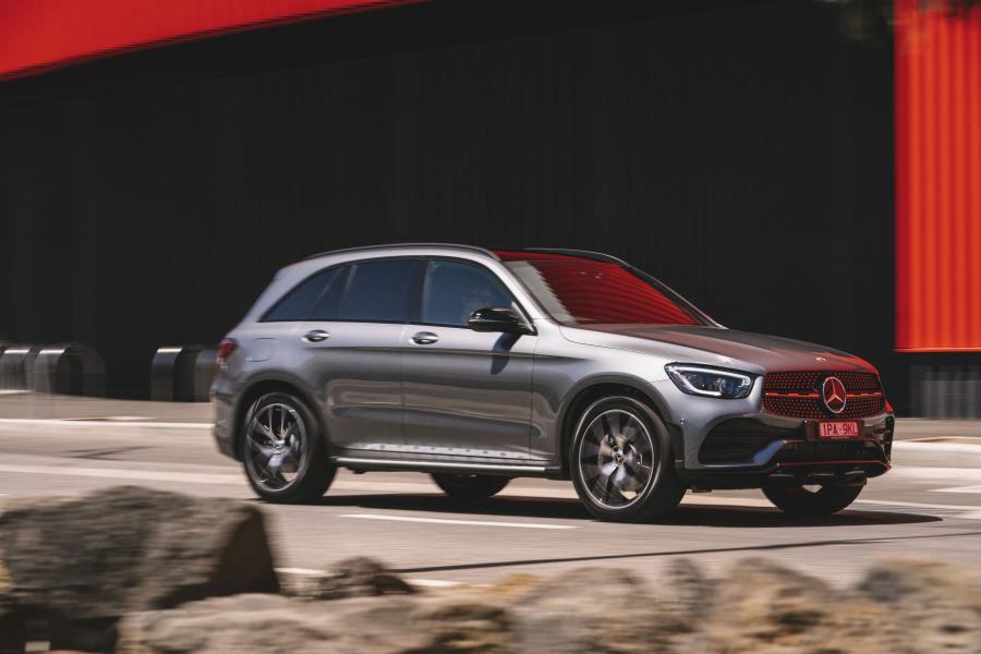  Mercedes-Benz GLC300 4Matic AMG Line (X253) 2019 года  (AU) (фото 15 из 25)